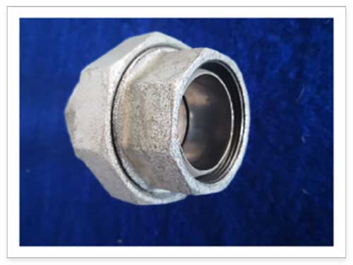 內(nèi)襯不銹鋼內(nèi)絲活接頭